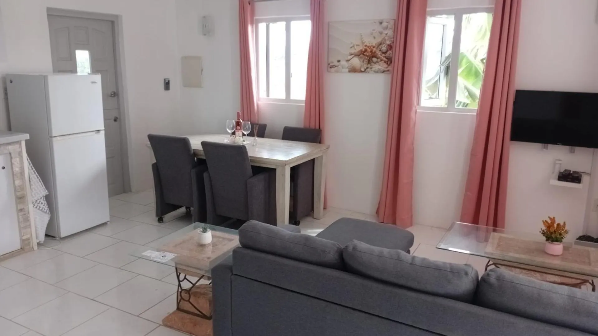 High View Apartments C Willemstad