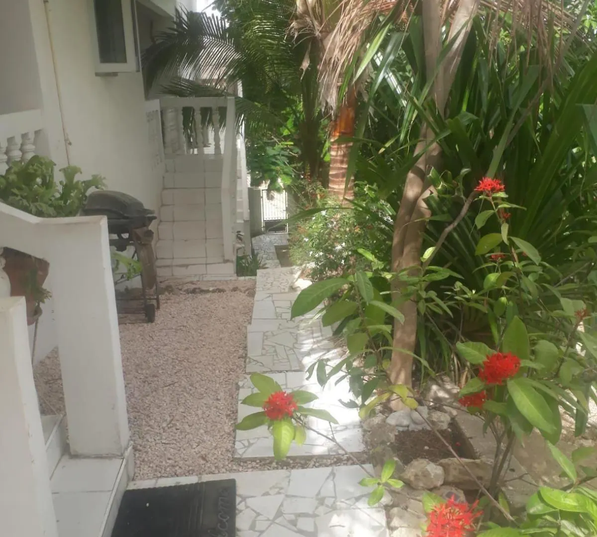 High View Apartments C Willemstad